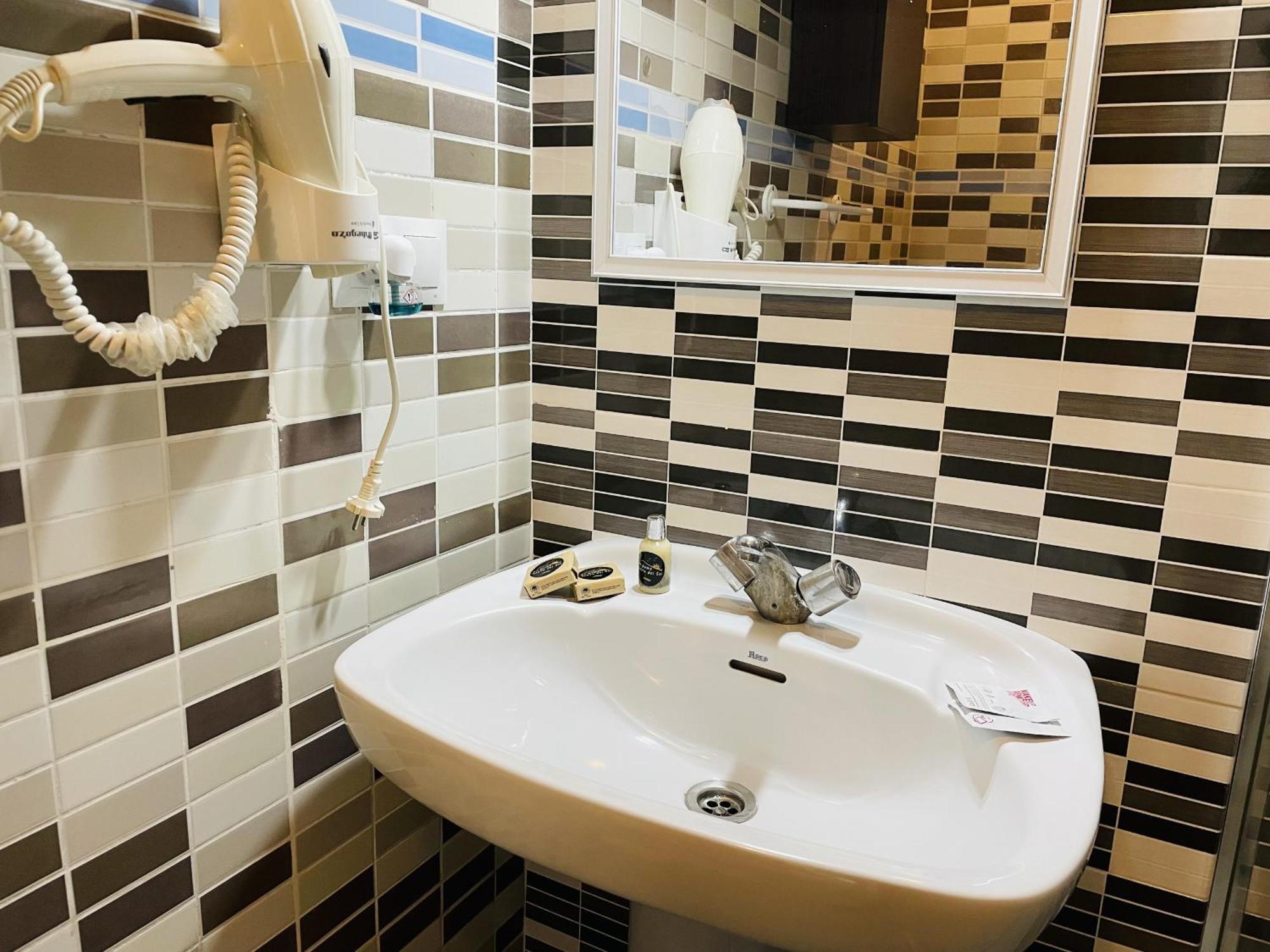 Apartamento Jimena Maro En El Centro De Nerja Dış mekan fotoğraf
